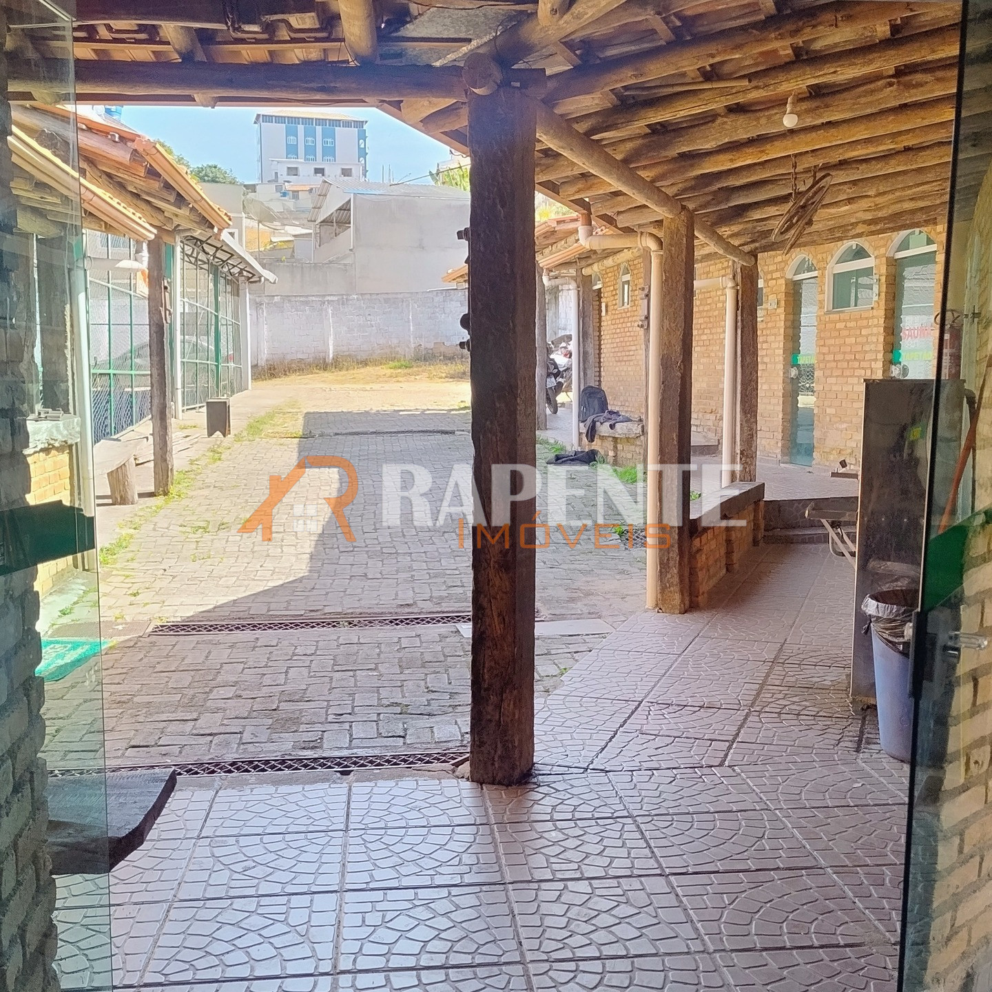 534695737_17970069590947634_1389056715419718633_n COMPLEXO POLIESPORTIVO À VENDA EM BARBACENA