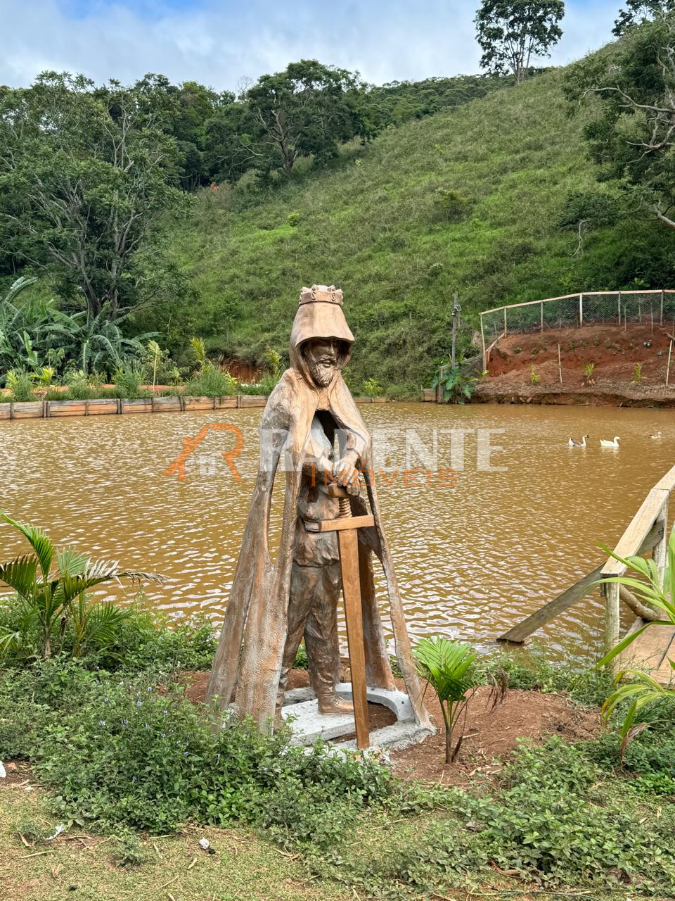O Paraíso é aqui! Fazenda autossustentável incrível!
