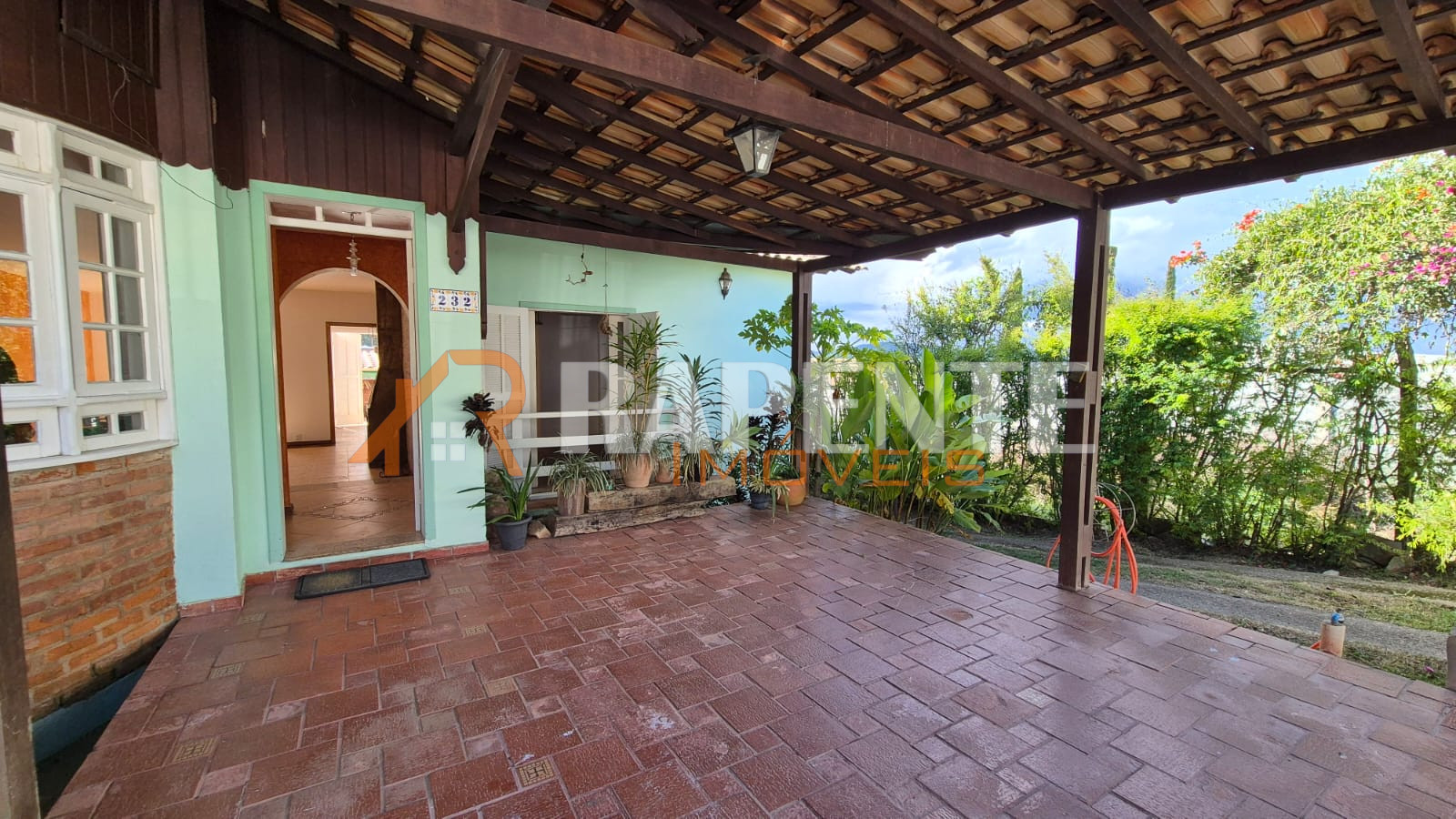Casa conceito à venda em Campolide!