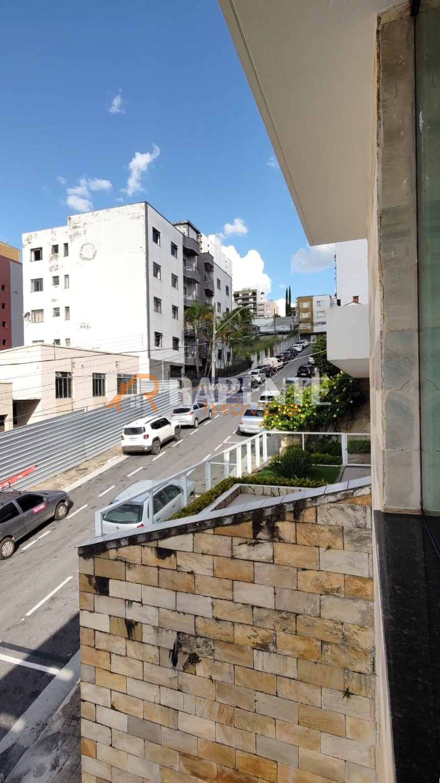 Apartamento à venda no Centro.