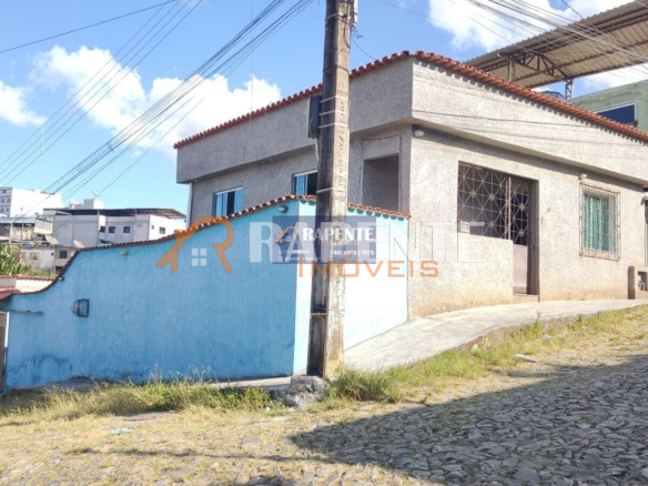Ótima casa à venda no Grogotó