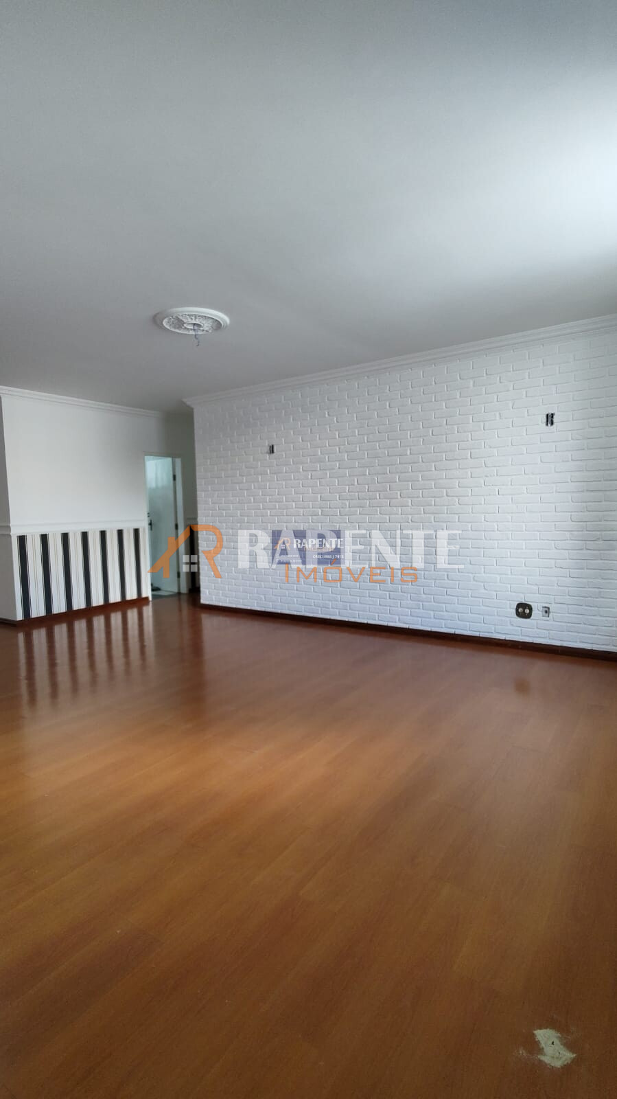 Apartamento à venda no Centro.
