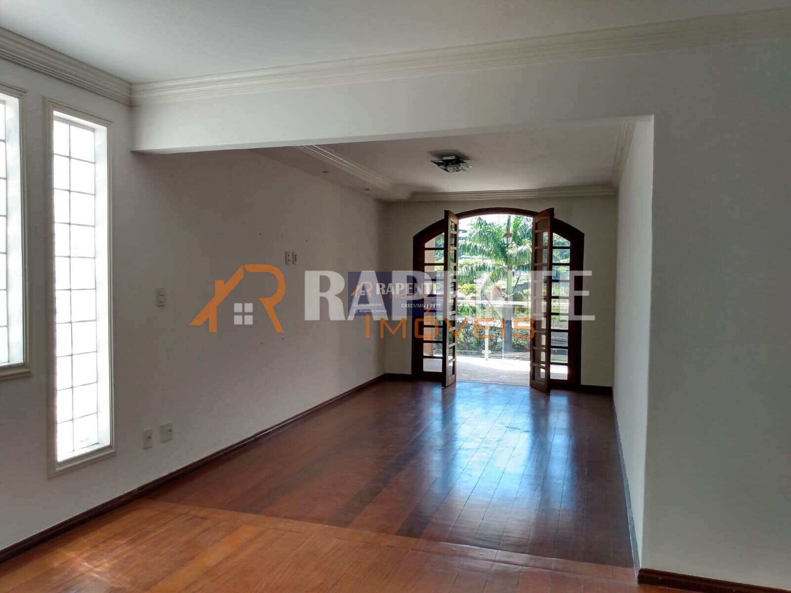 04 Apartamento em Pontilhão, Barbacena/MG