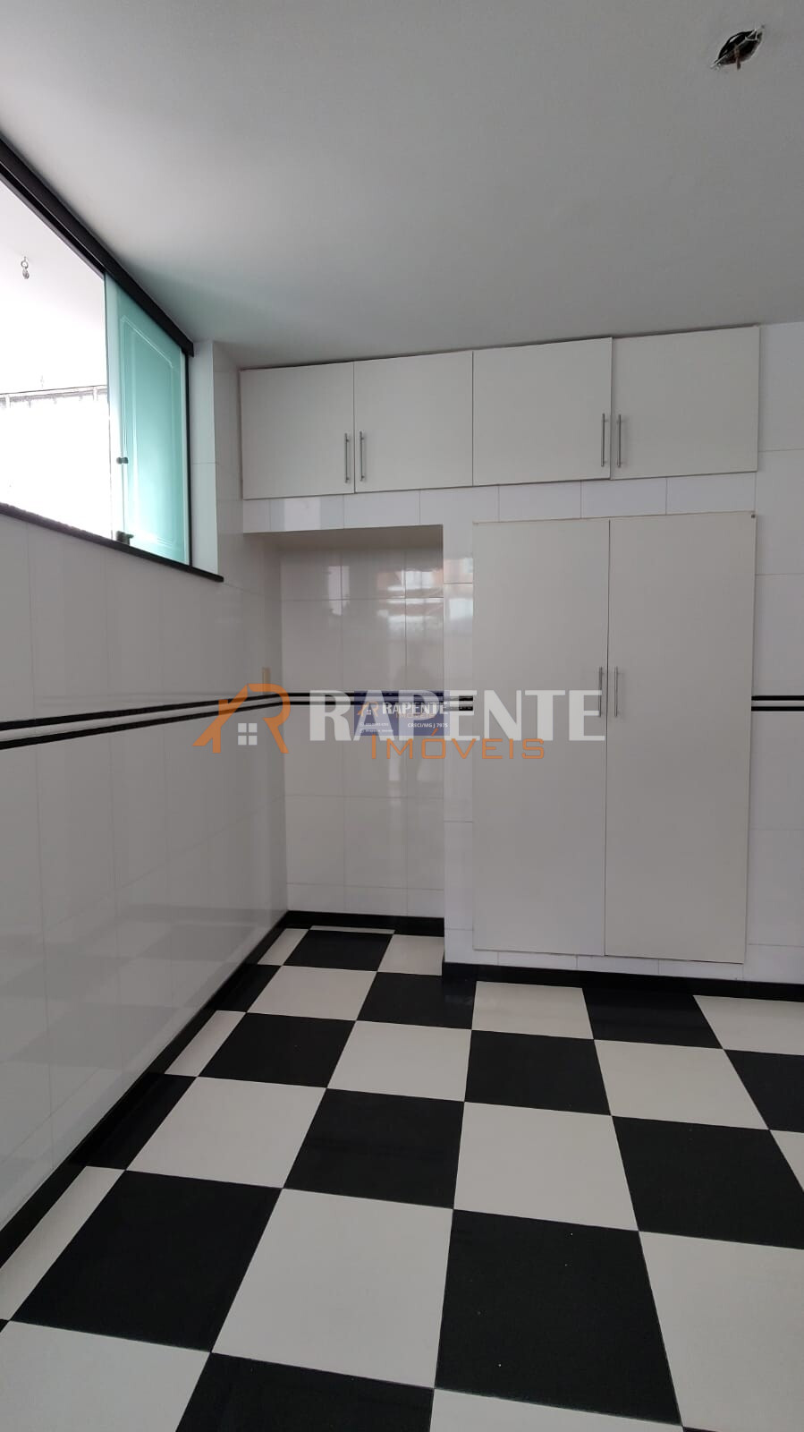 Apartamento à venda no Centro.