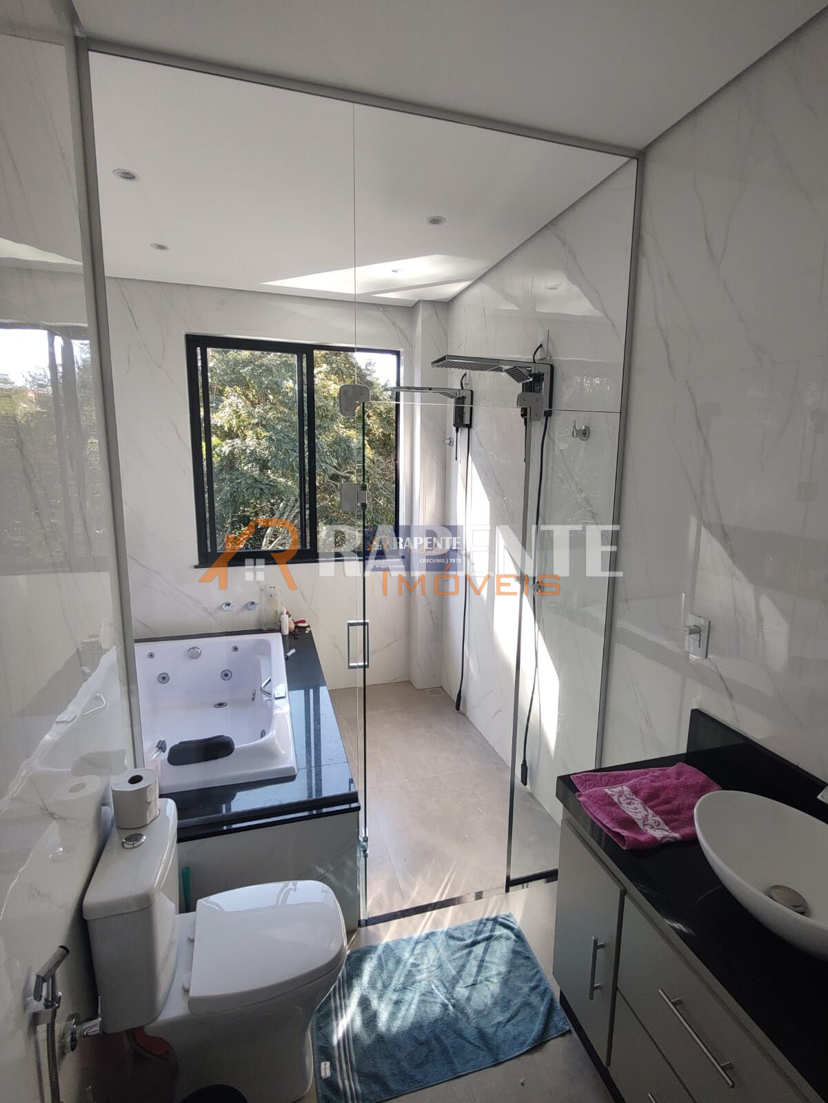 09 Casa super elegante no Santa Tereza 1 para você!