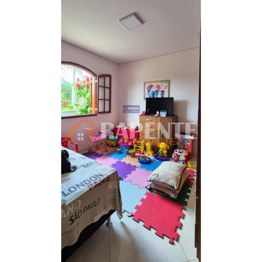 10 Linda casa à venda na Colônia