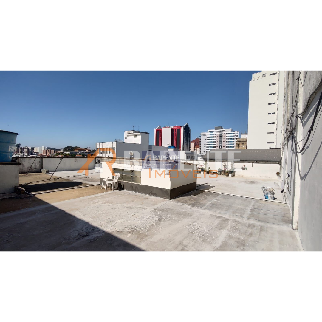 12 Apartamento à venda no Centro de Barbacena. Vem!