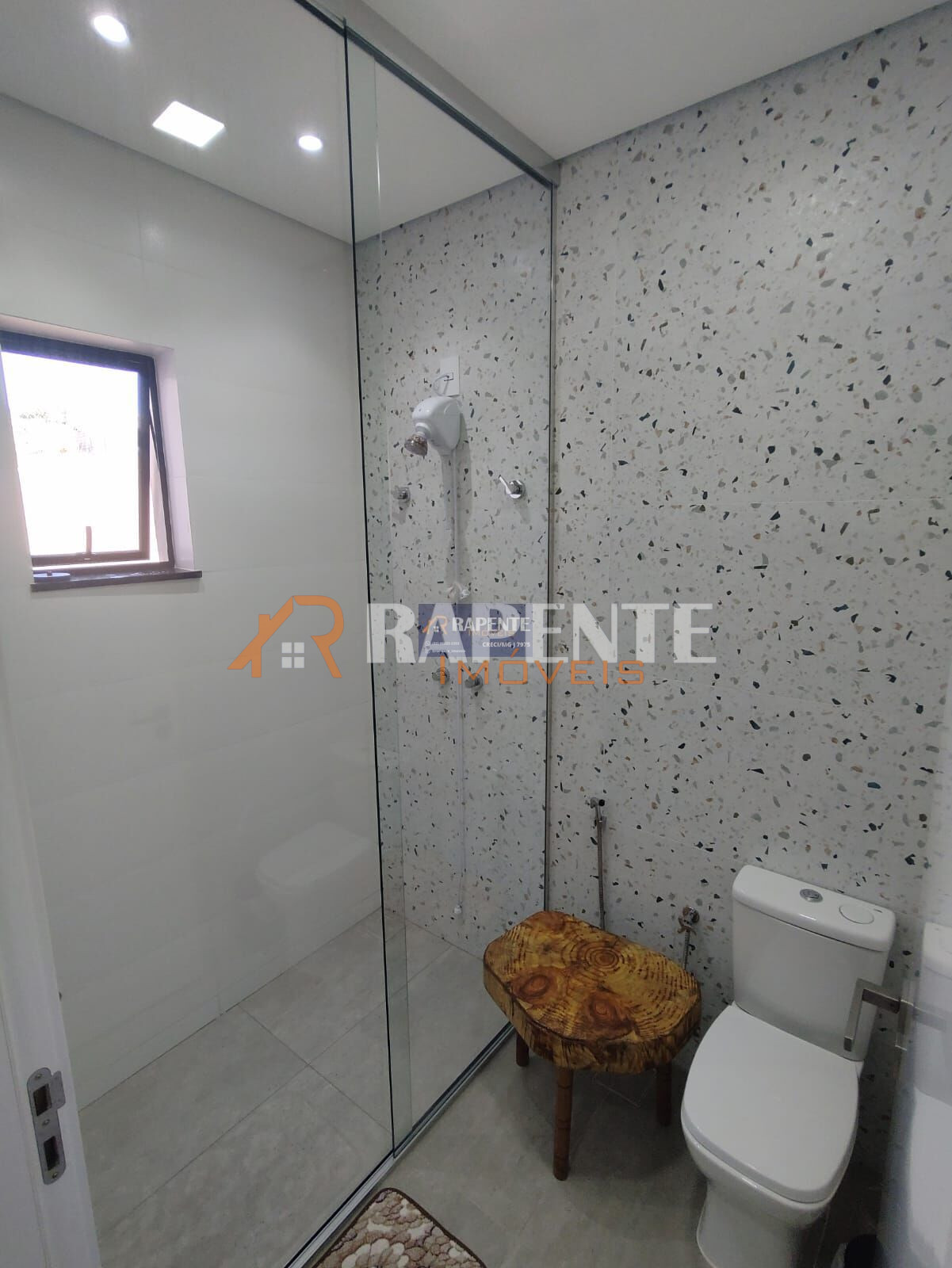 12 Casa super elegante no Santa Tereza 1 para você!