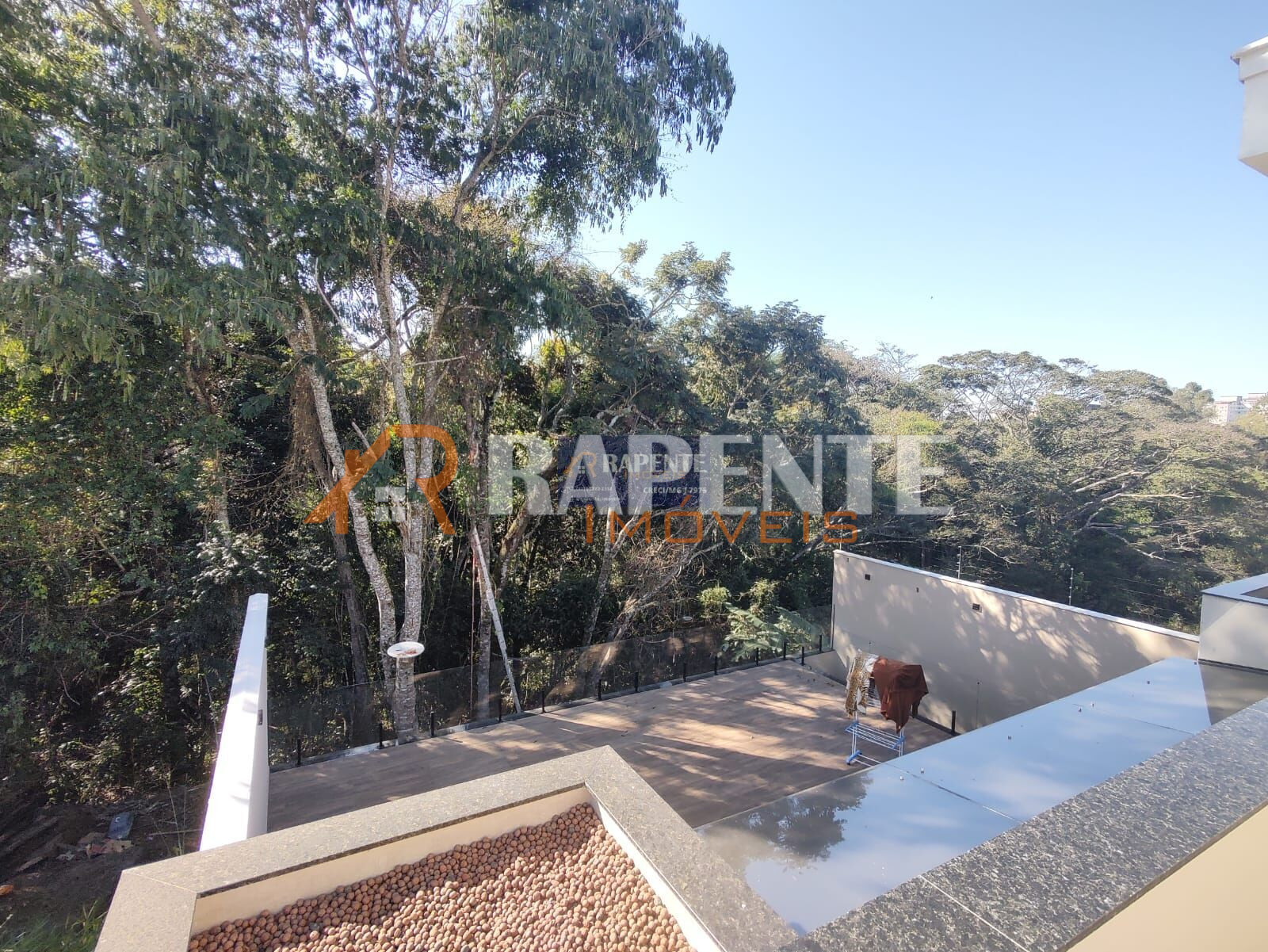 20 Casa super elegante no Santa Tereza 1 para você!