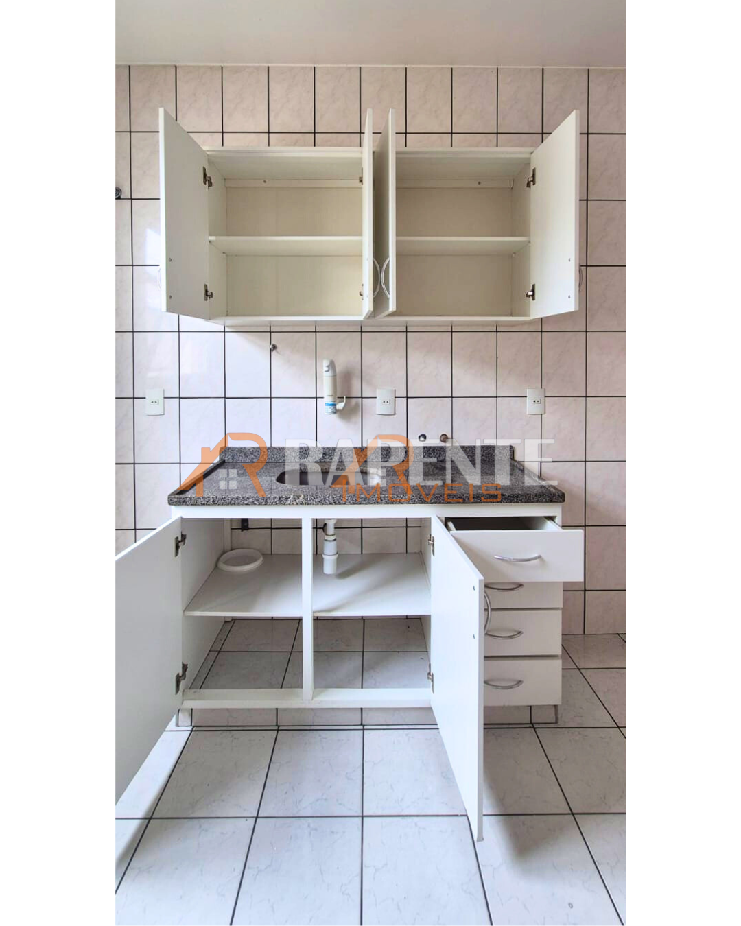 Excelente apartamento em rua SUPER tranquila.