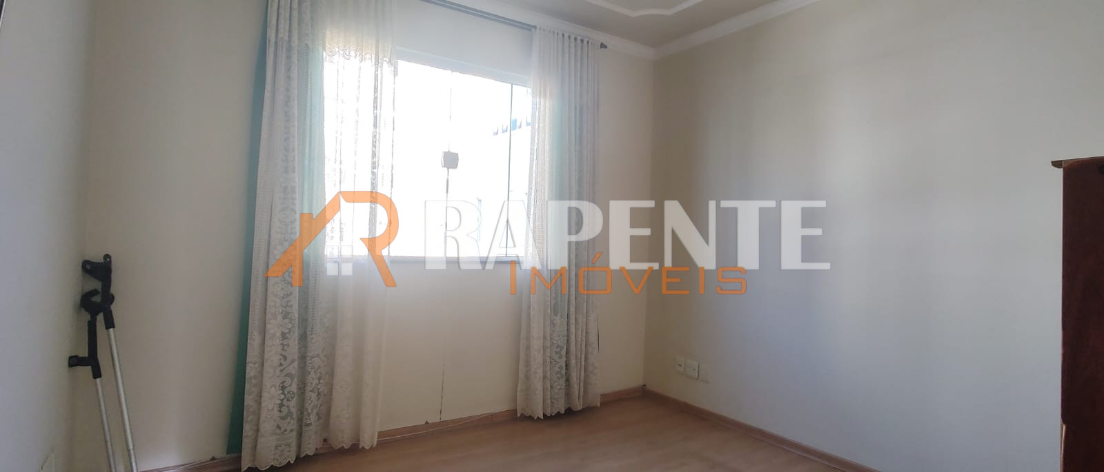 Apartamento no Centro! Alta procura neste prédio.