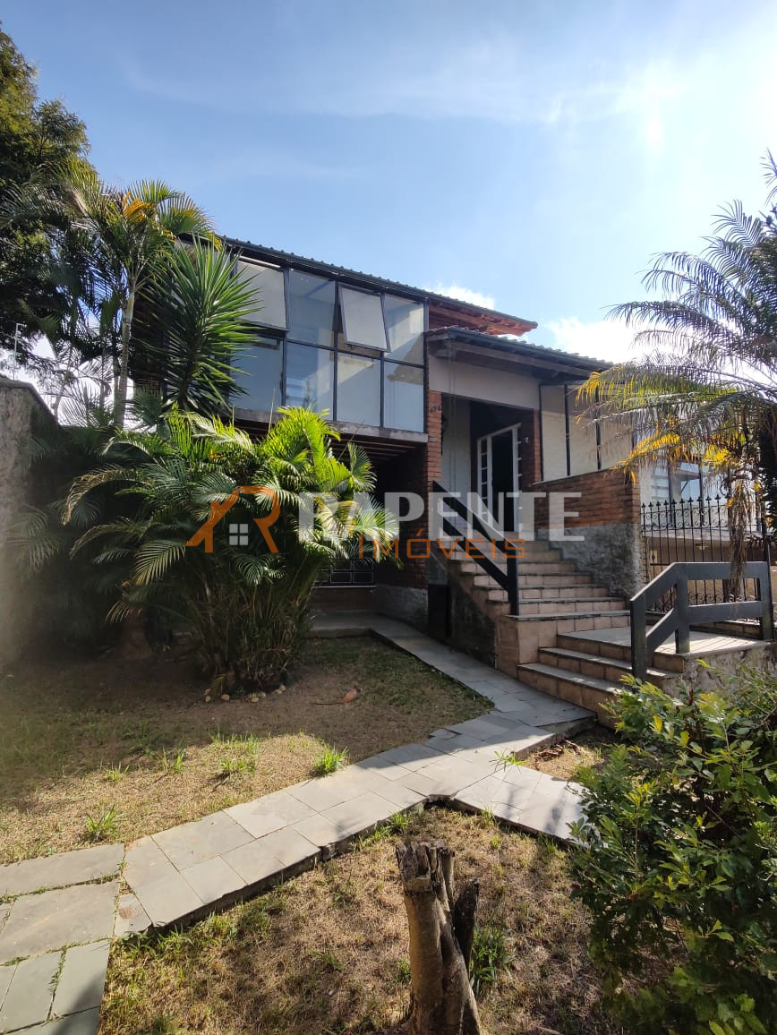 Casa em Campo, Barbacena/MG