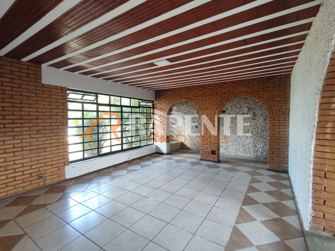 Casa em Campo, Barbacena/MG