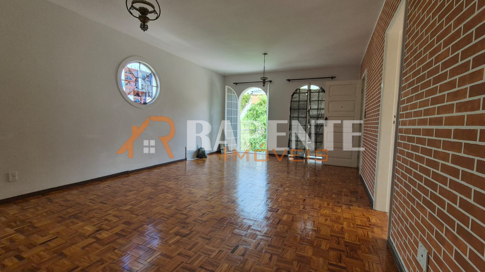 WhatsApp Image 2026-05-04 at 15.41.59 (1) Excelente apartamento no Centro!