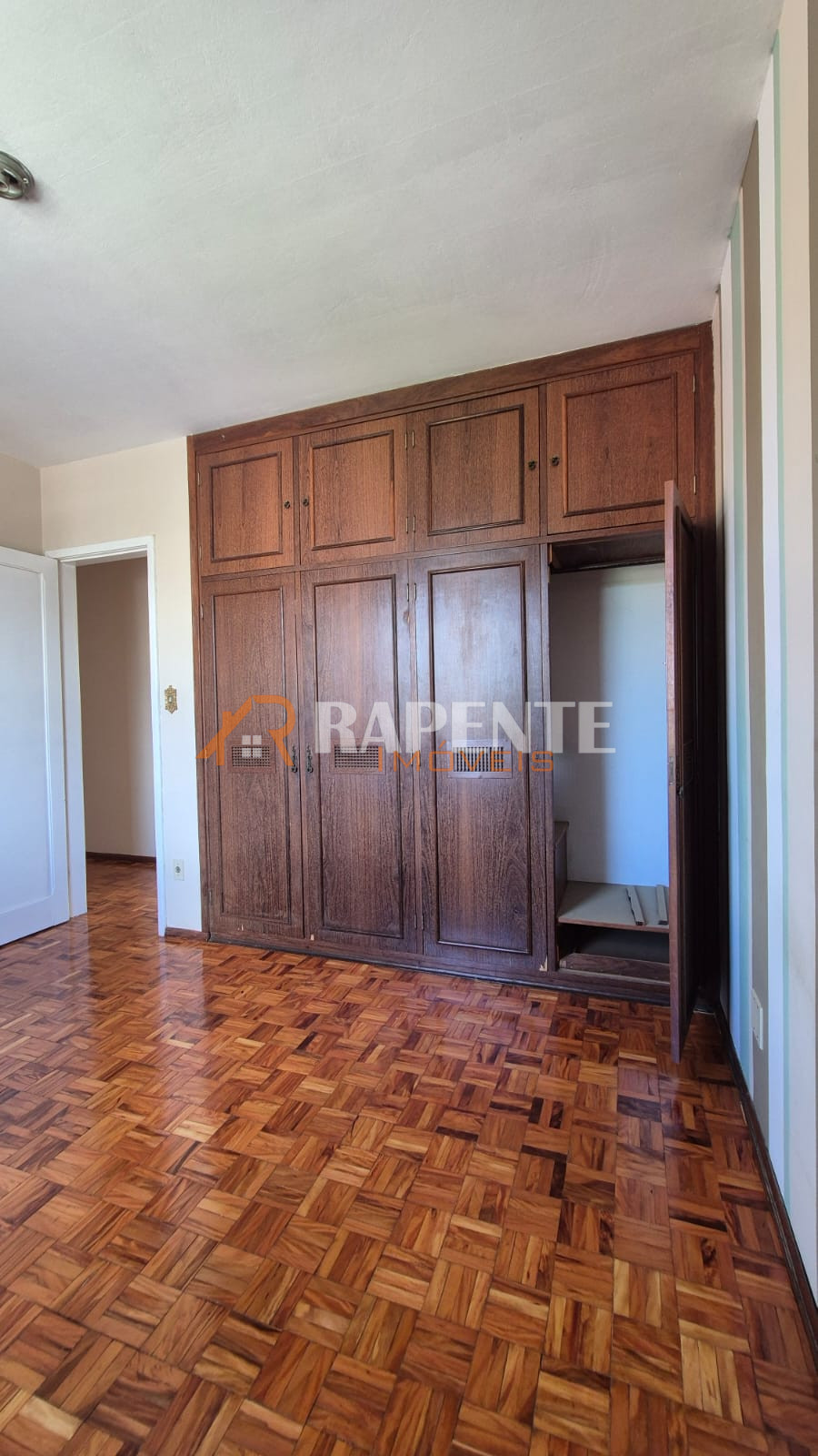 WhatsApp Image 2026-05-04 at 15.42.03 (1) Excelente apartamento no Centro!