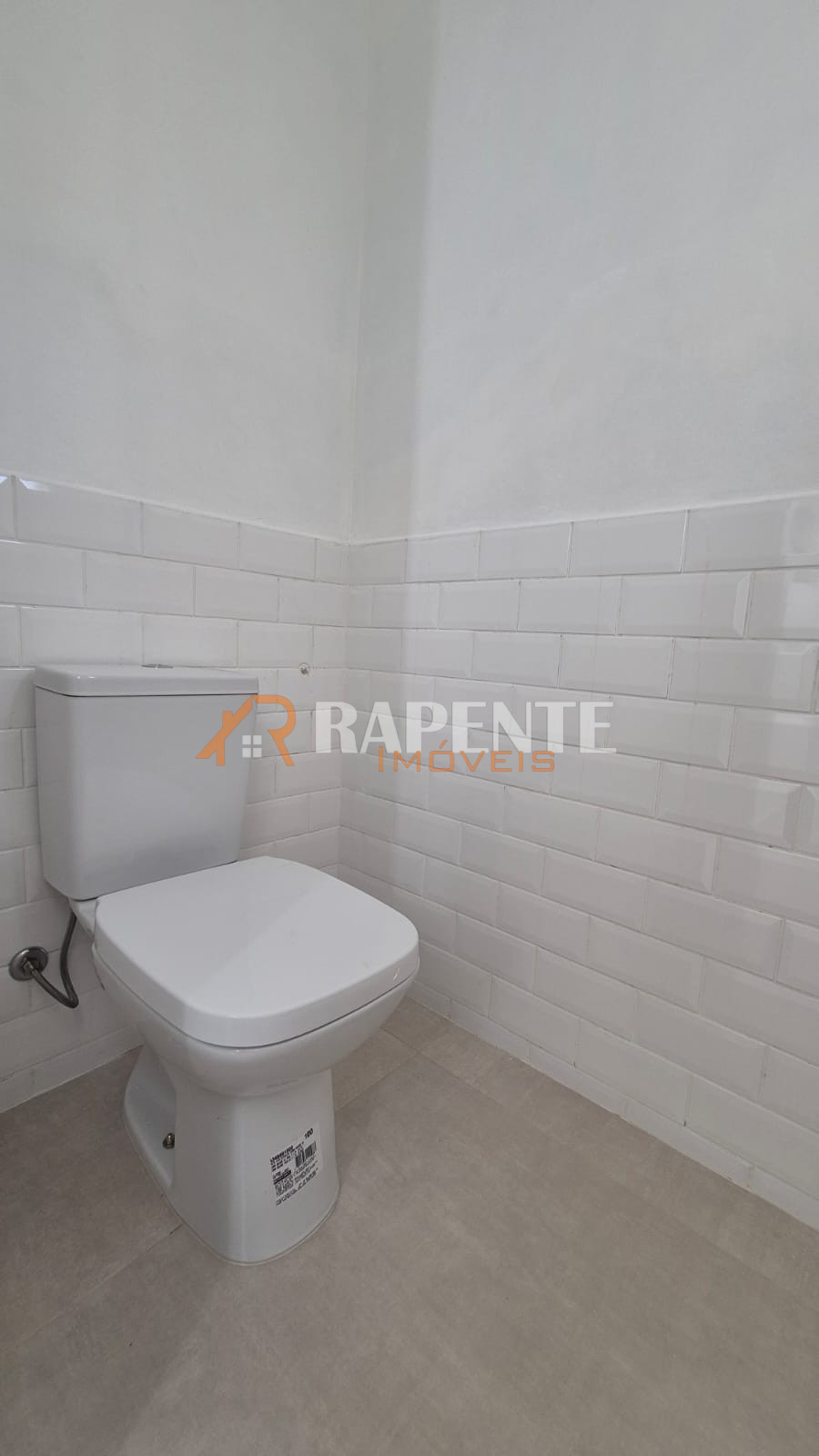 Excelente apartamento na Rua XV, Centro