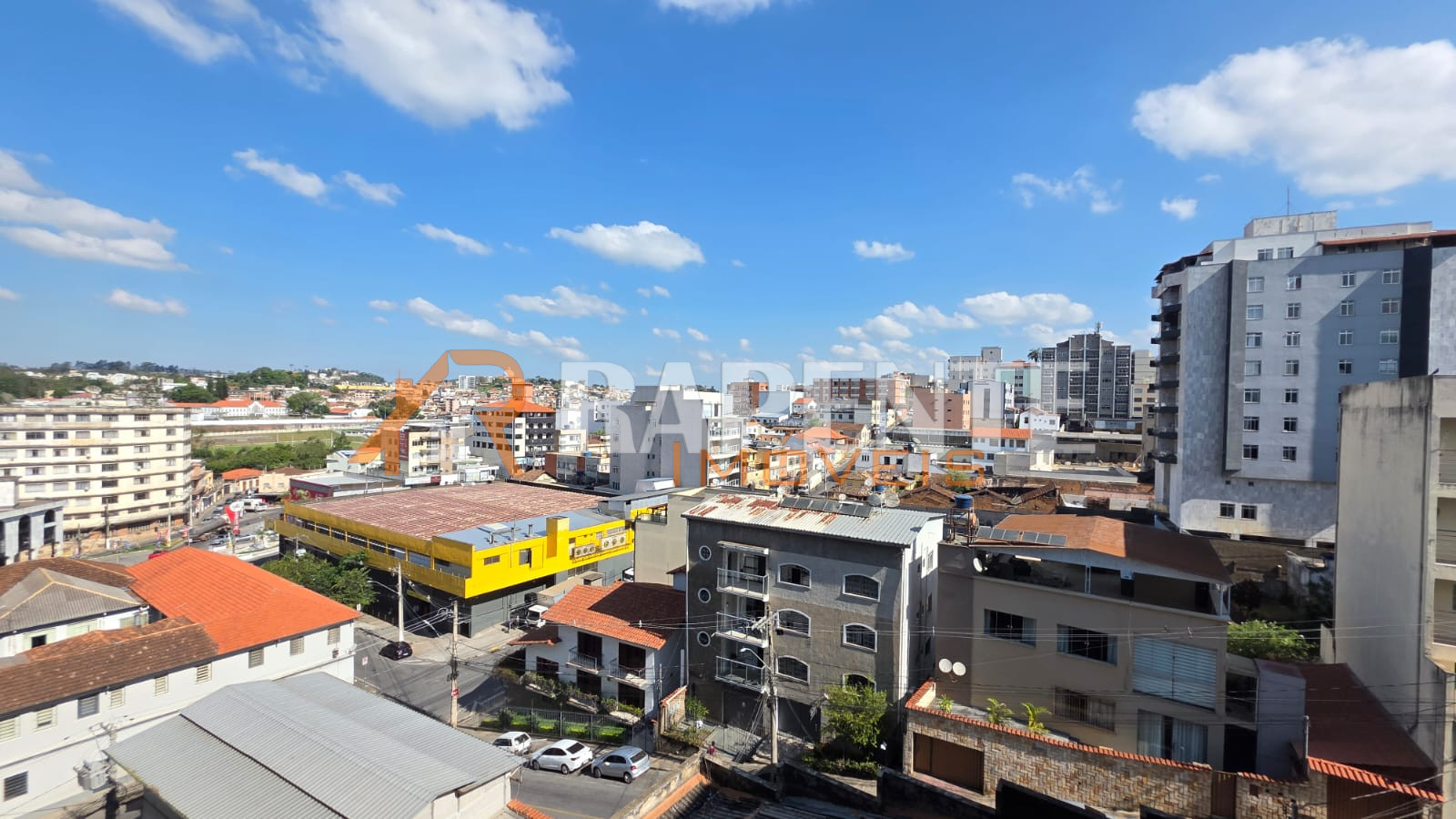 WhatsApp Image 2026-09-28 at 15.21.39 Alugue no Centro! Studio
